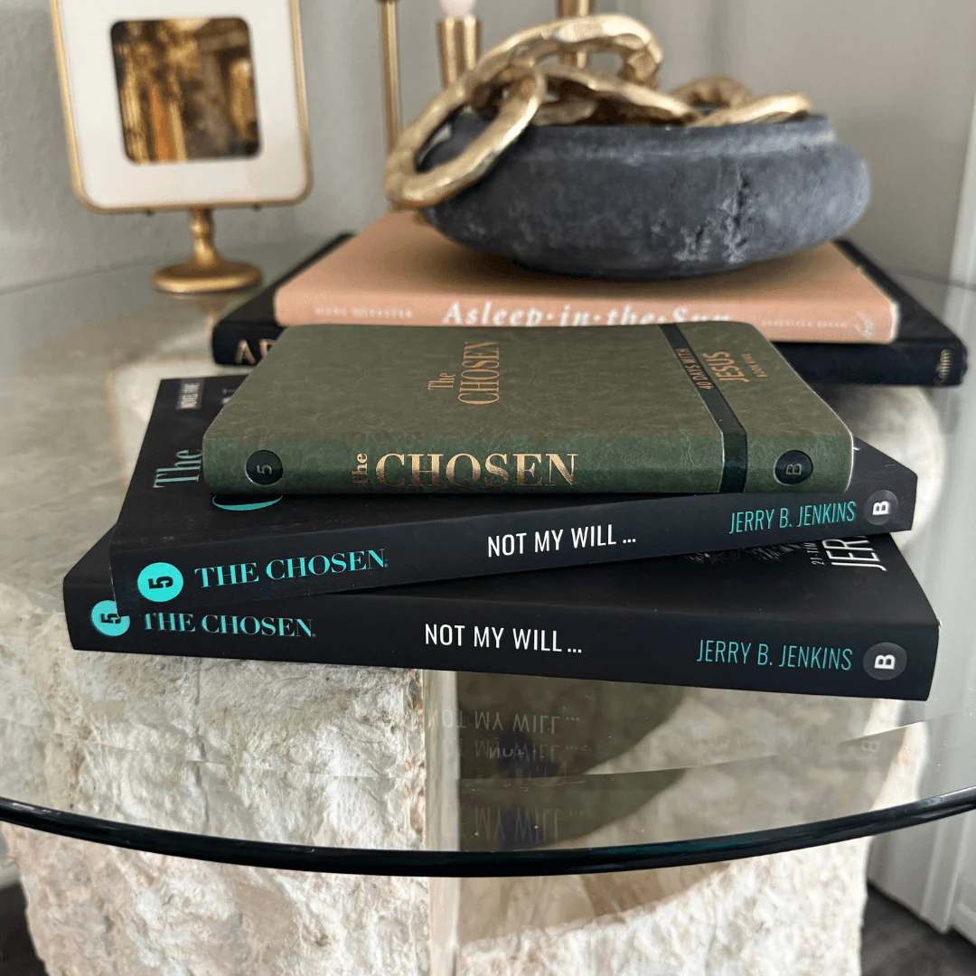 The Chosen - Devotional Book Five : 40 Days with Jesus - Image 4
